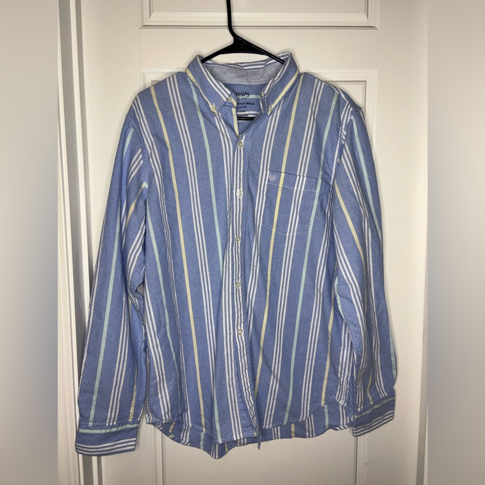 Men’s Large Chaps Coastland Wash Oxford Blue‎ and White Striped Button-Up Shirt